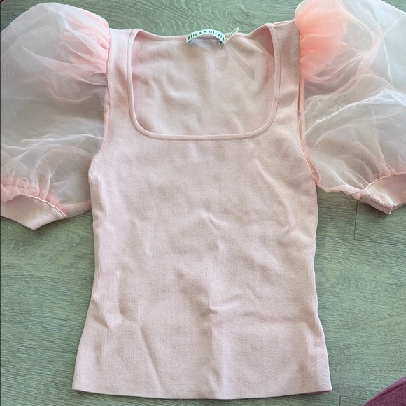 Alice + Olivia Tops - Alice + Olivia Light Pink Sheer Puff Sleeve Blouse